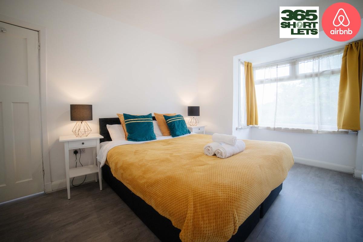 Hatfield | House | Staycation | Big Discounts5