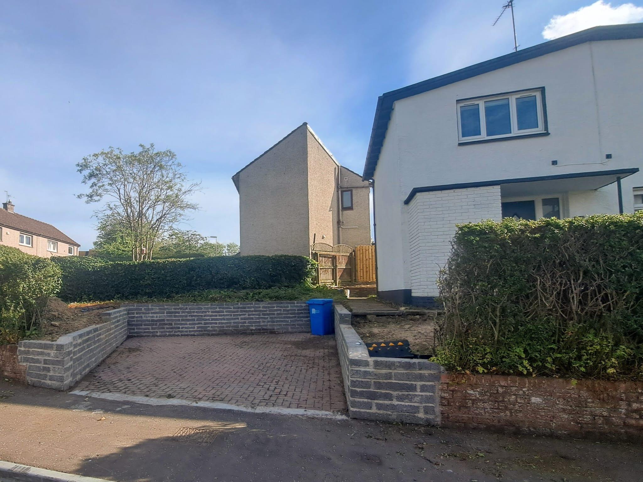 3-Bed House  | Sleeps 6 | Work Stay I Van Parking