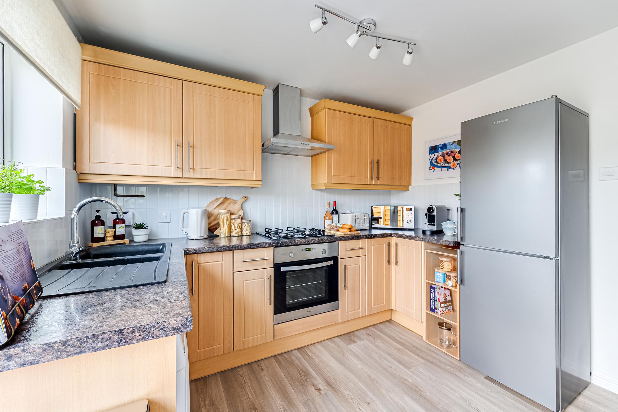 Cosy & Stylish Home w/ EV Charger & Priv. Garden4