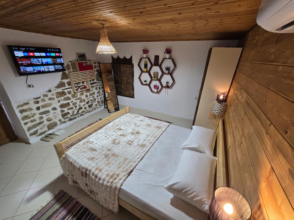 Guesthouse Maria - Berat Castle Double Room4