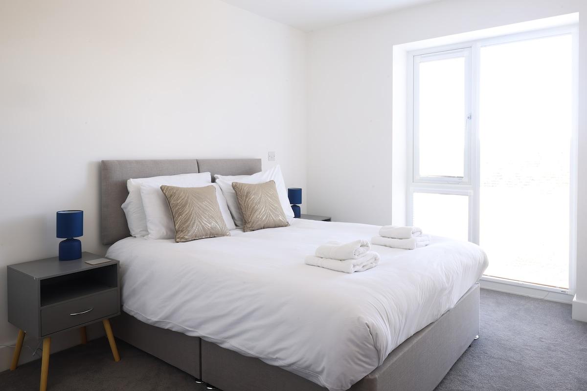 2 bed, Modern apartment close to Bicester Village4