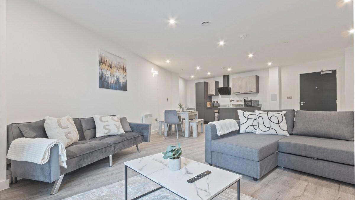 Modern Central Flat with Gym Access