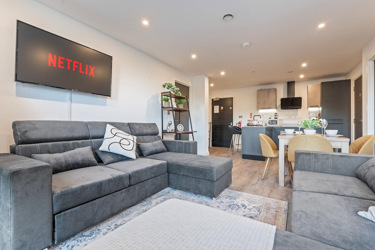 Stylish Spacious Flat for 8 Near York Centre3