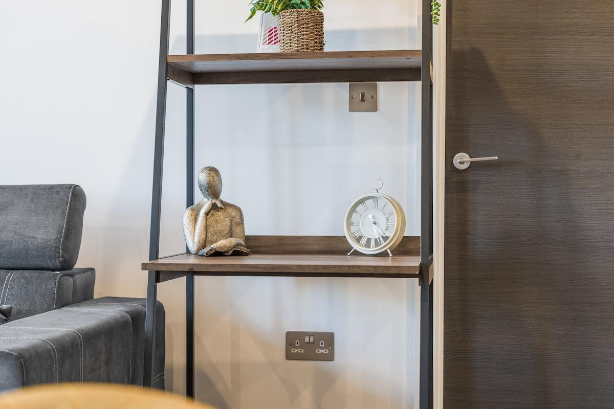 Stylish Spacious Flat for 8 Near York Centre6