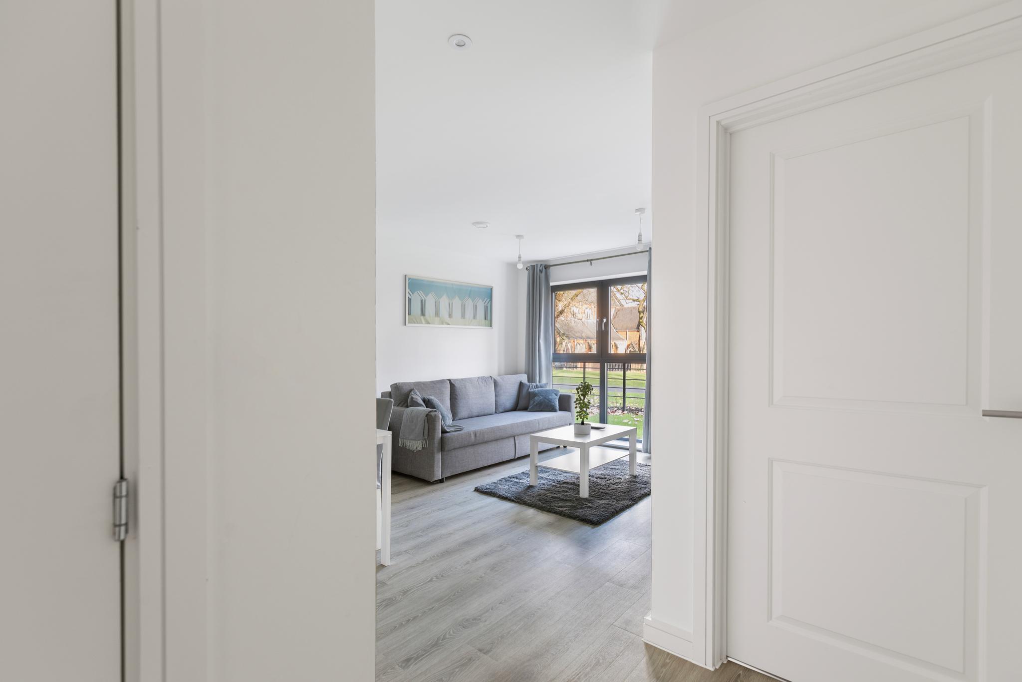 Professionals | Derby | Early Booking | 1 Bedroom5