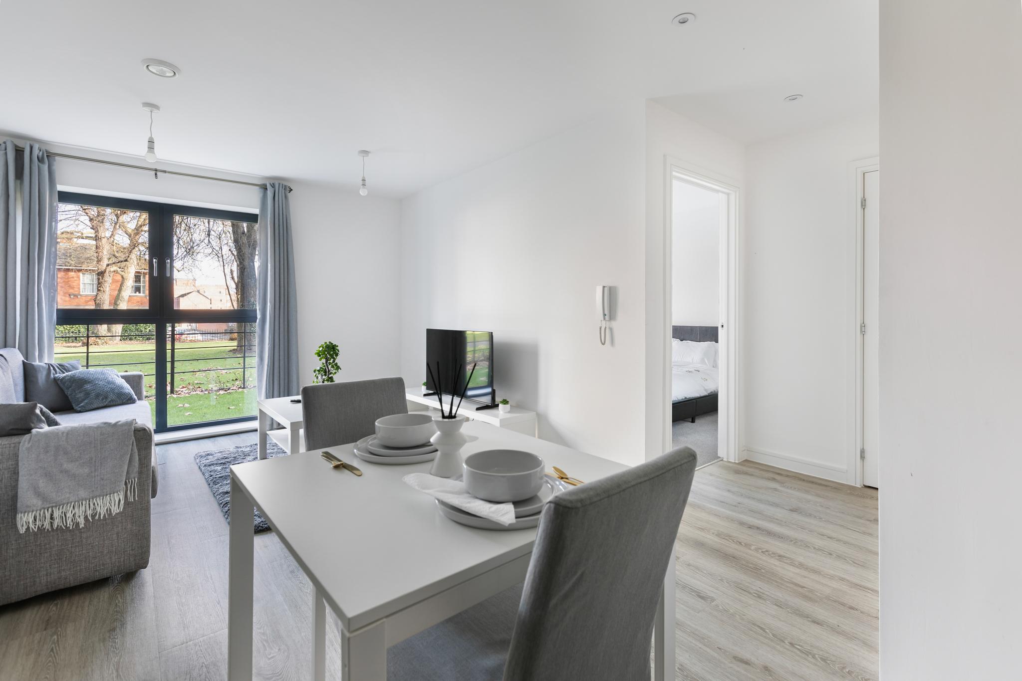 Professionals | Derby | Early Booking | 1 Bedroom3