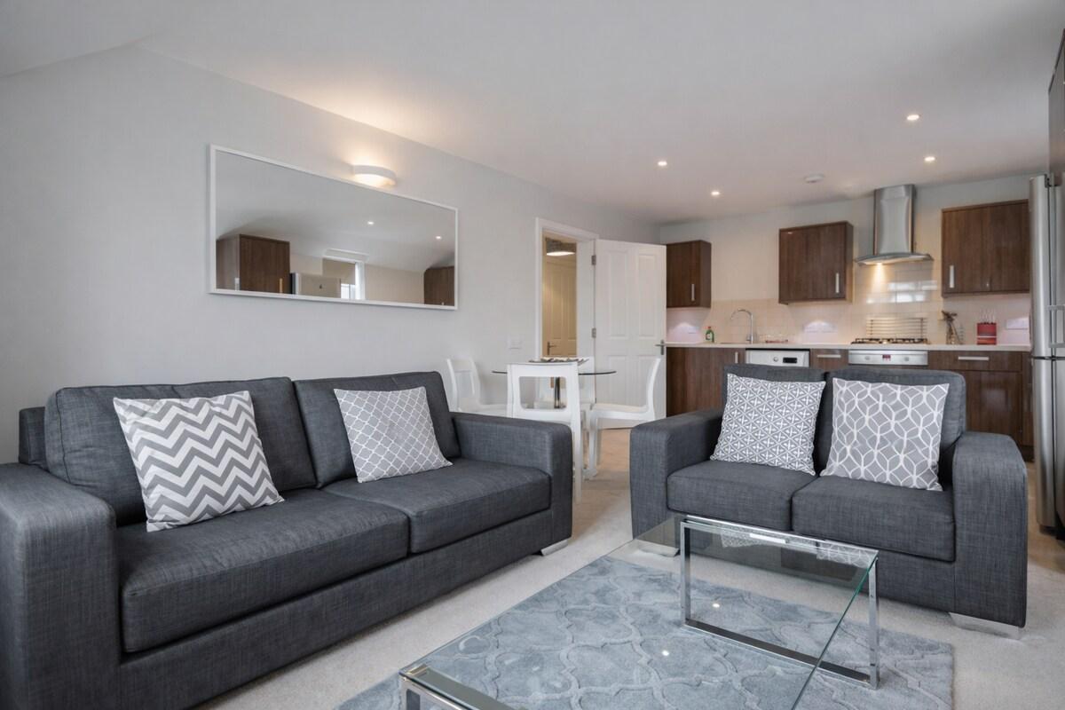 Stunning 2 Bedroom Serviced Apartments in Surbiton3