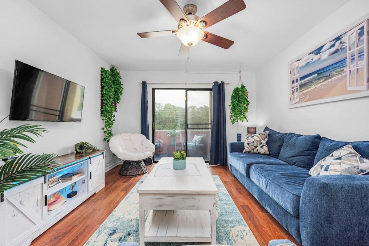 Cozy Coastal Retreat | Near Beach & Nature Trails1