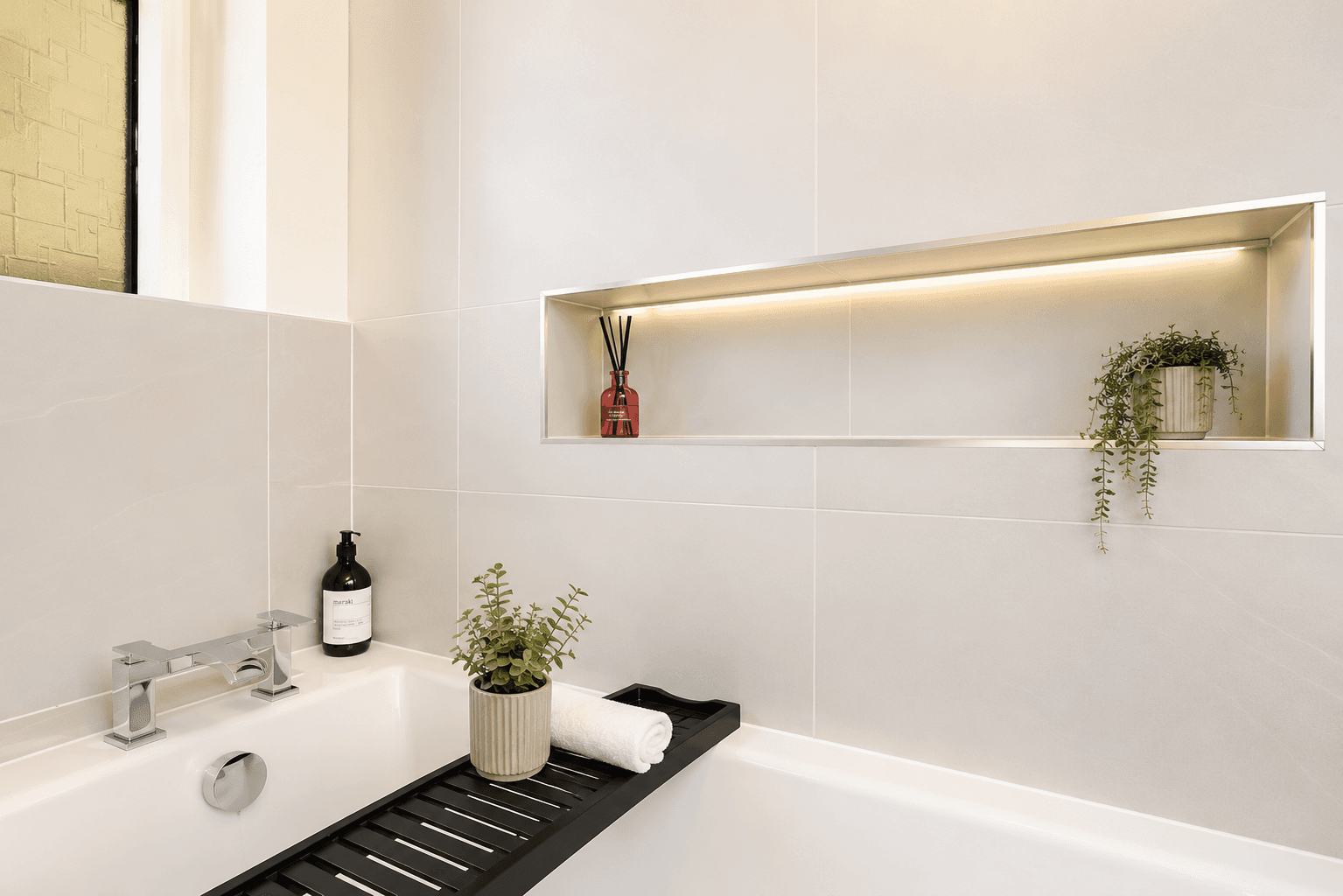 Private Gated Home | Parking | Sleeps 74