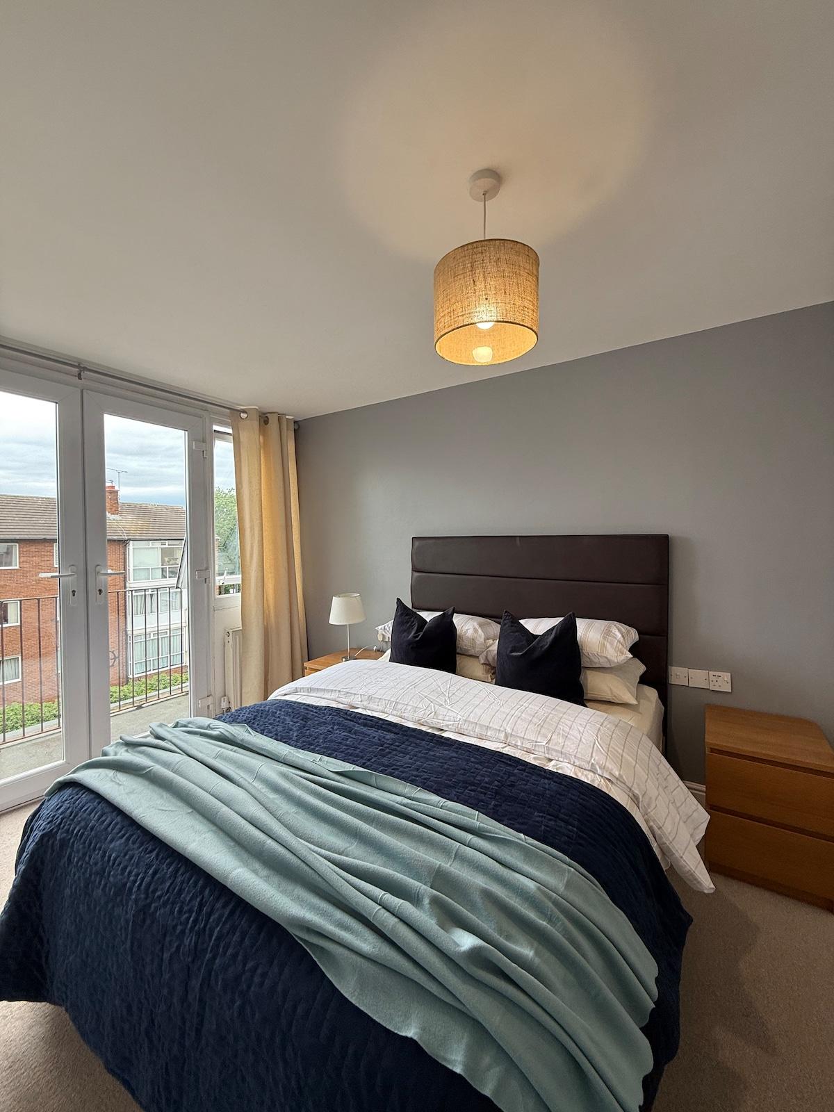 Sea View Flat - 3Bed2Bath in Central Whitley Bay