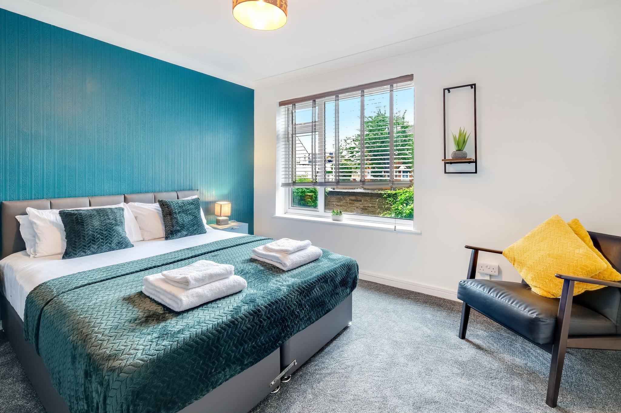 Bourne Court Attractive 1 bedroom Apt by MDPS