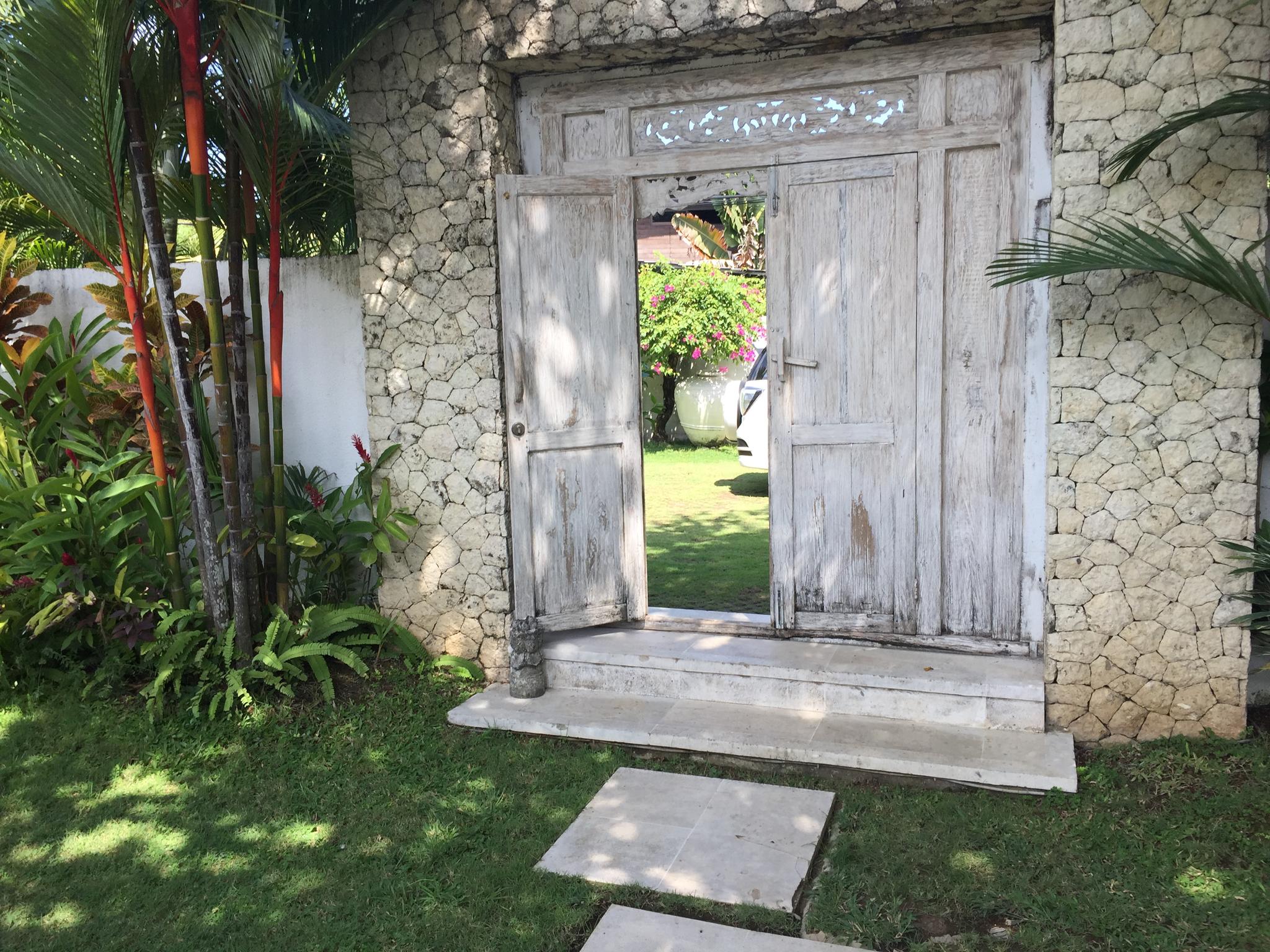 Kutus Kutus Canggu Villa1