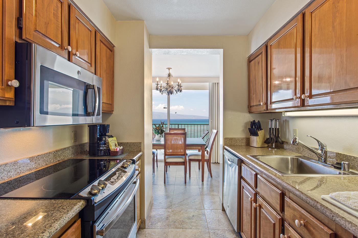 One Bedroom Condo in Royal Kahana6