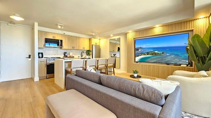 One Bedroom Condo in Waikiki Banyan4