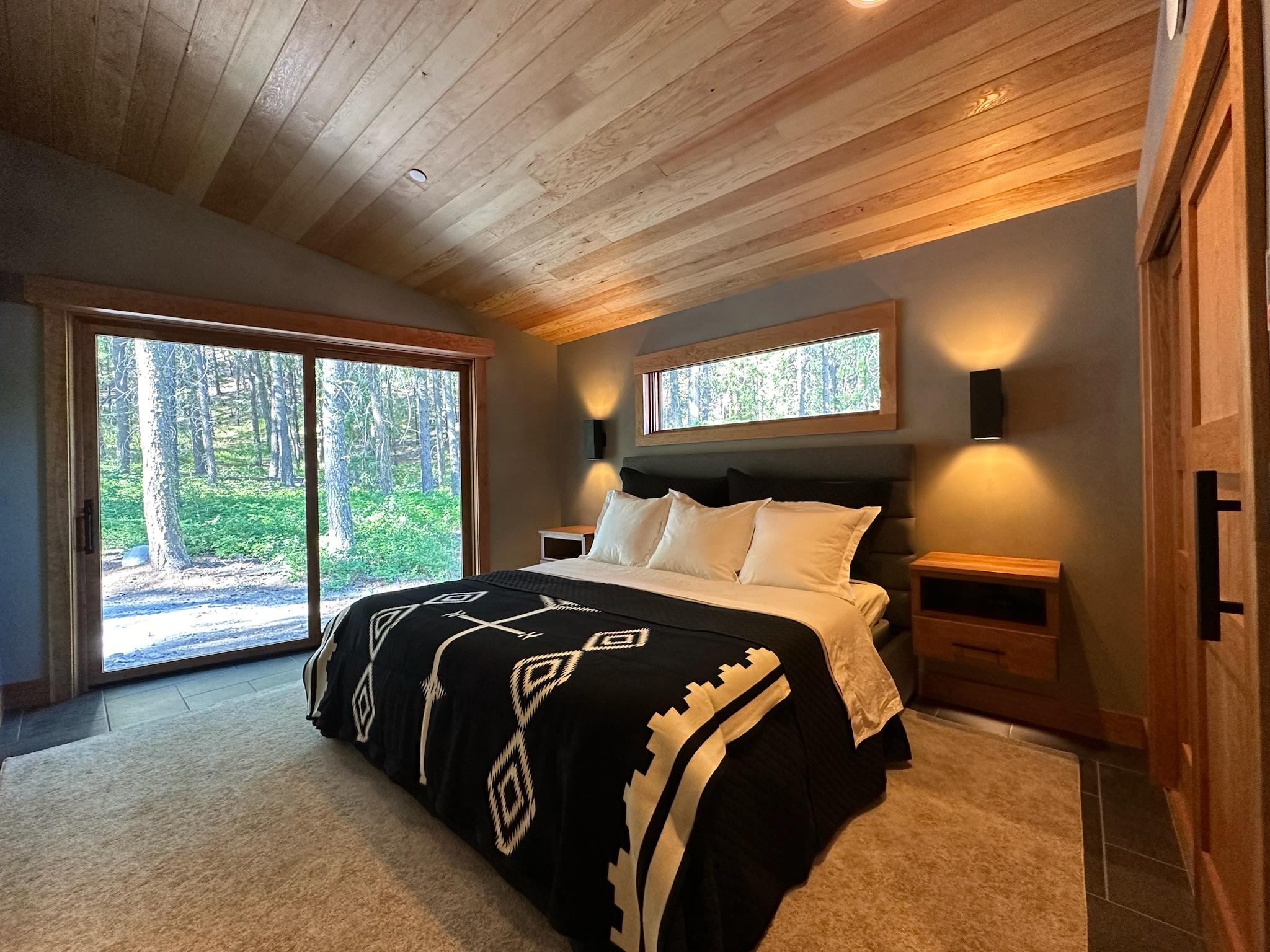 Luxe Mazama Home w/ Sauna & Hot Tub4
