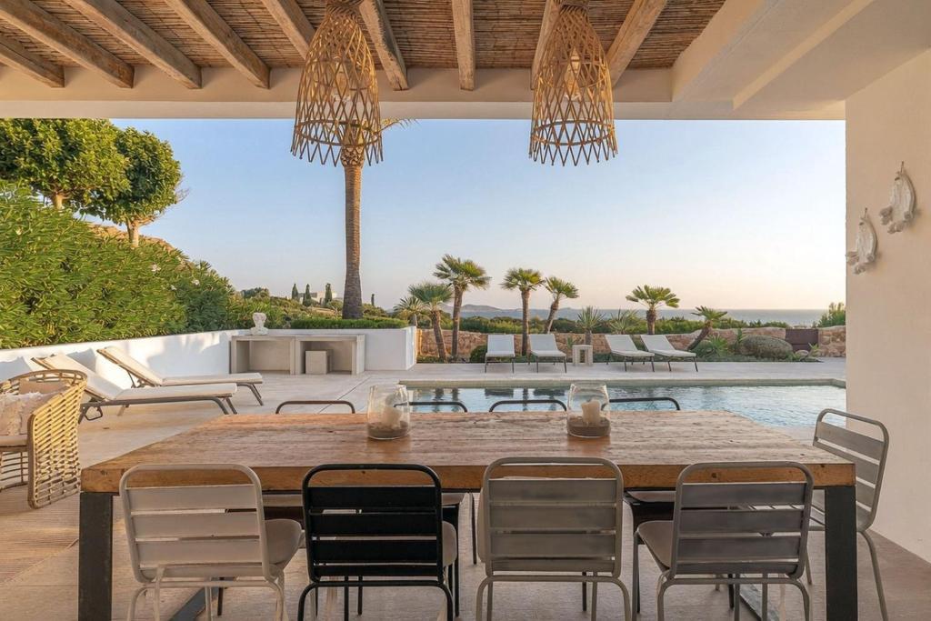 Sunset Sea View Villa with Private Pool5