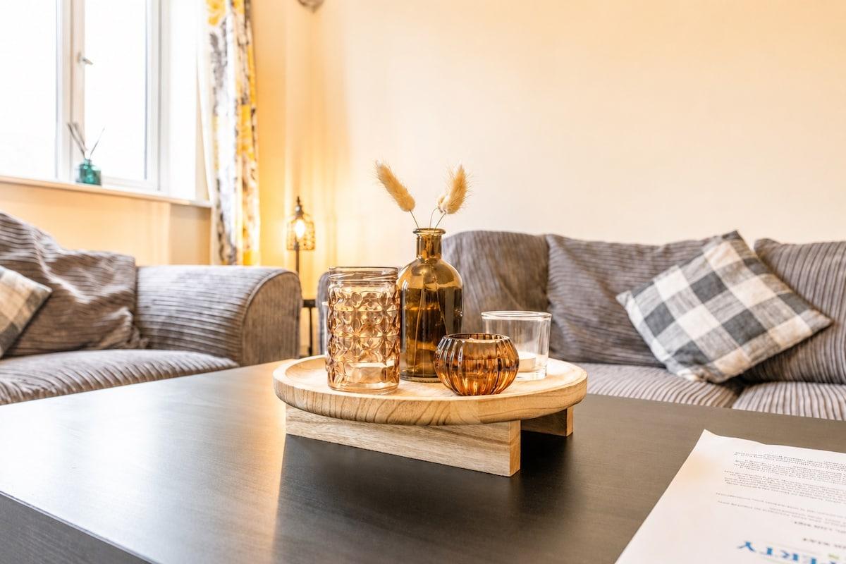 4BR|Lincoln|Contractor Stays|WiFi|Parking|Garden4