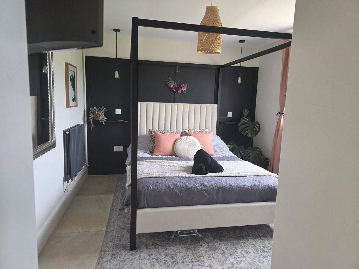 The Old Nurseries Luxury Guest Suite3