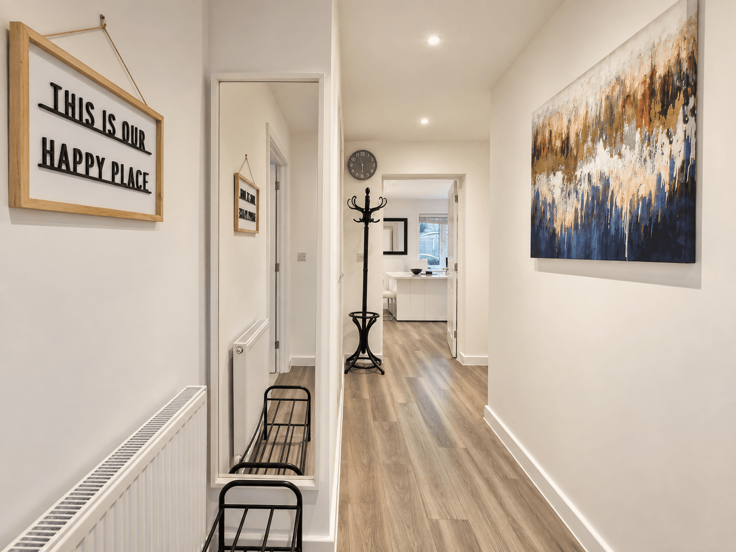 Station-Quarter Apartment | Parking, Desk, Quiet6
