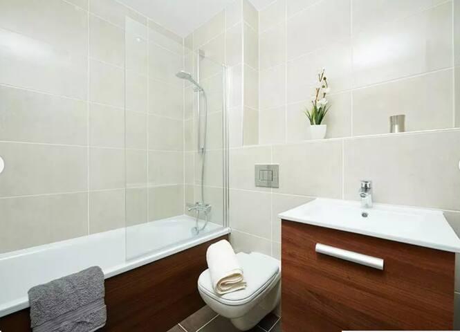 Luxury Apartment in the heart of B'Ham City Centre3