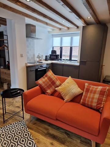 The Warehouse, Town Centre Luxury Flat3