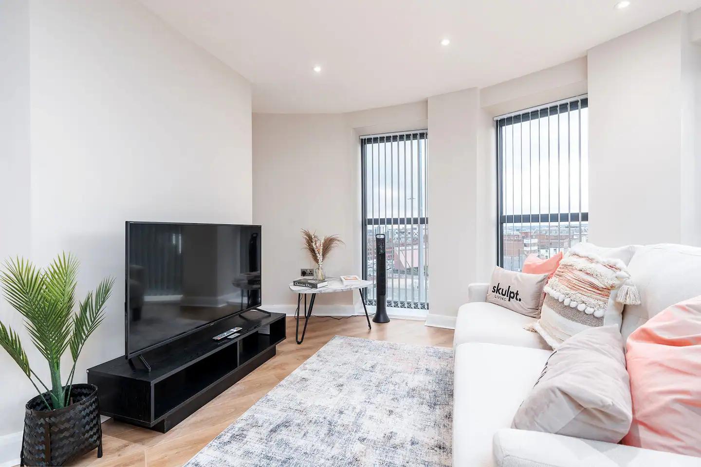 1-Bed Apartment in the Heart of Leeds City Centre2