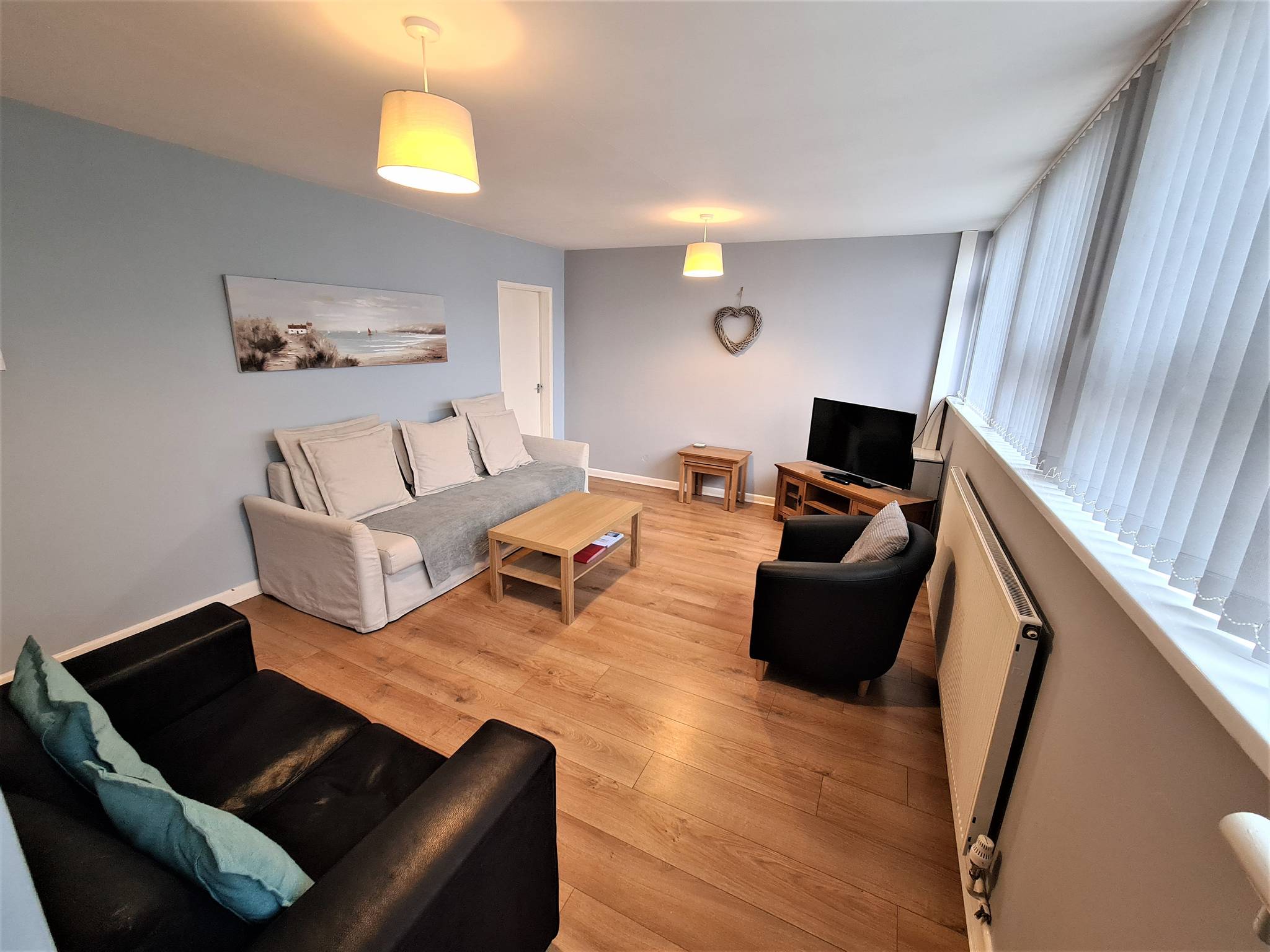 Coventry Accommodation Ltd - 3 Bed Apartment Coventry