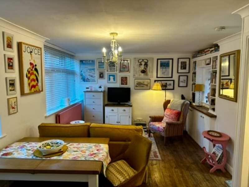 Lovely 1BR Home in Horsforth Leeds5