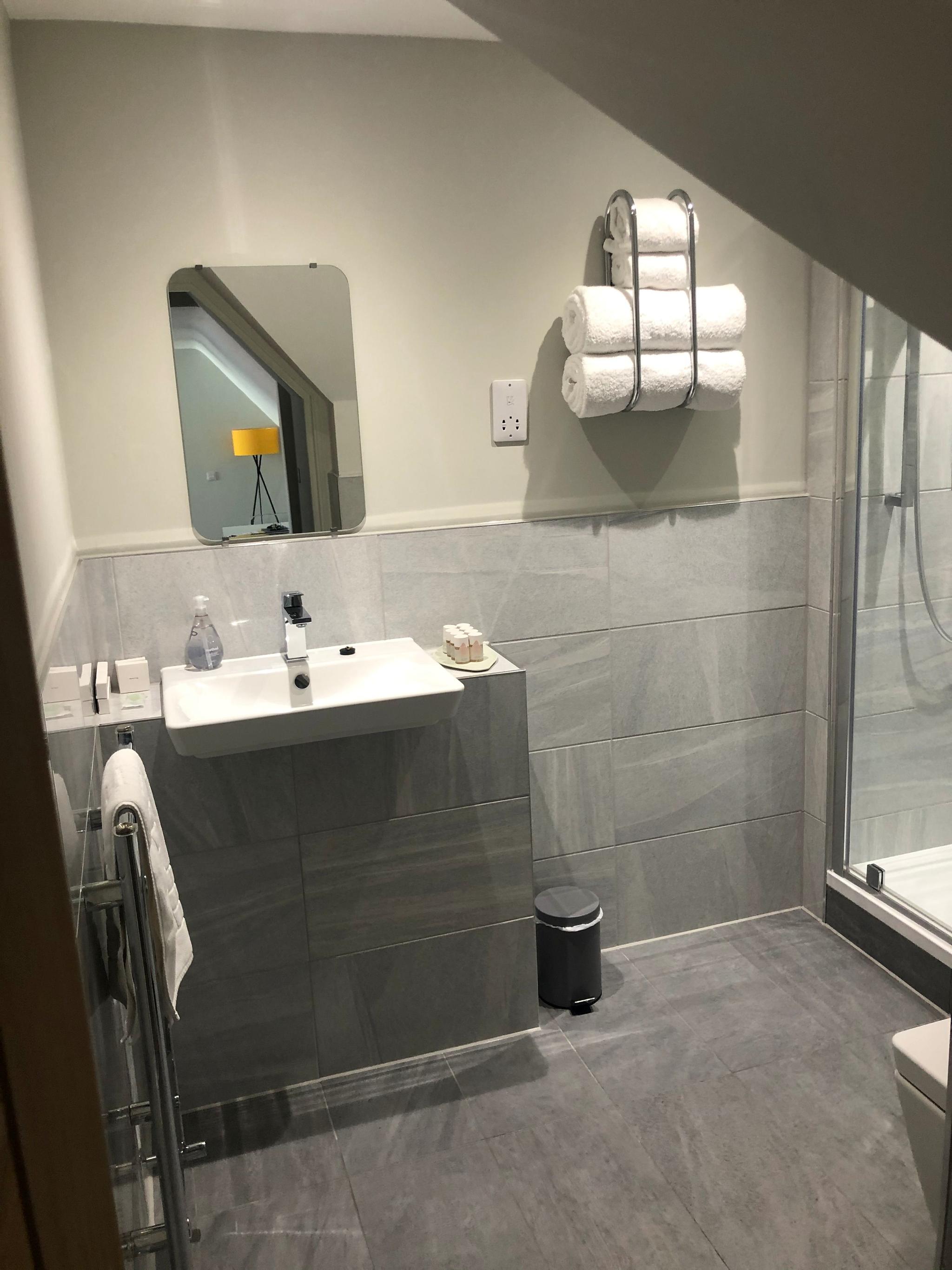 Serviced Apartments Brentwood6