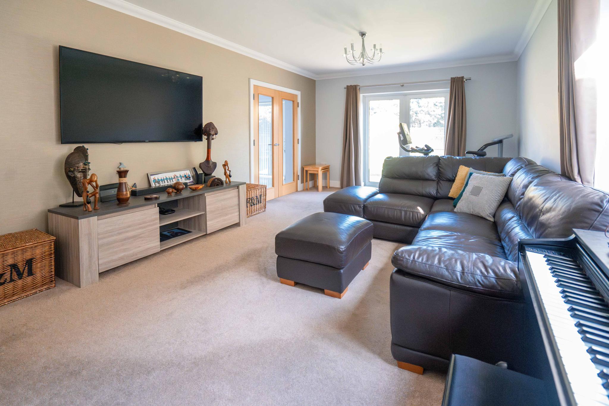 Beautiful room in Bromley4