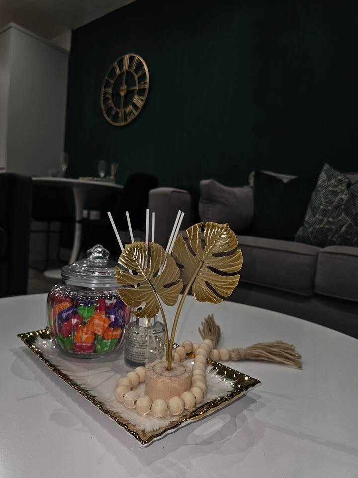 Central Leeds 1 Bed Apartment by the Arena6