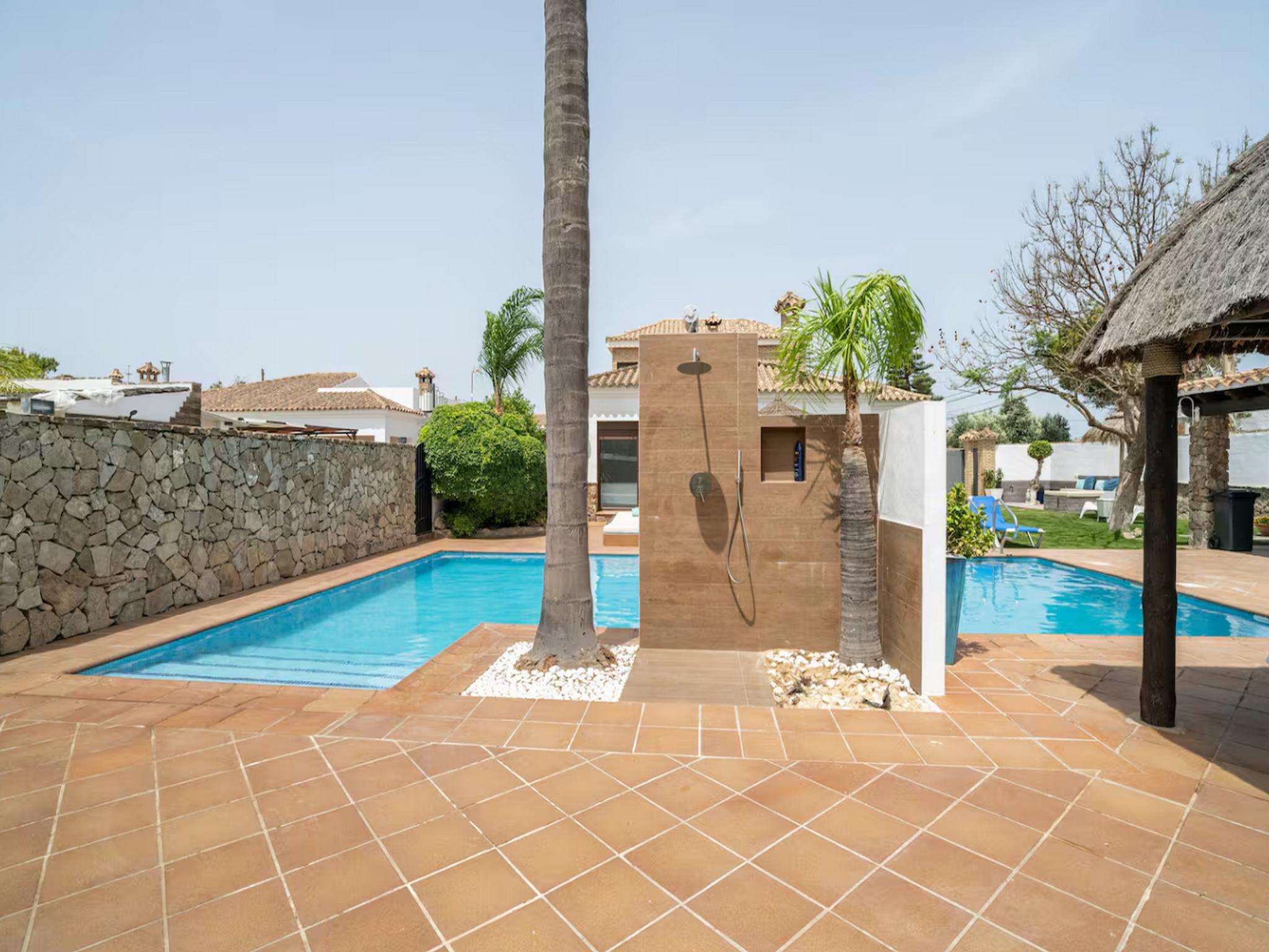 Spectacular villa with spacious outdoor area5