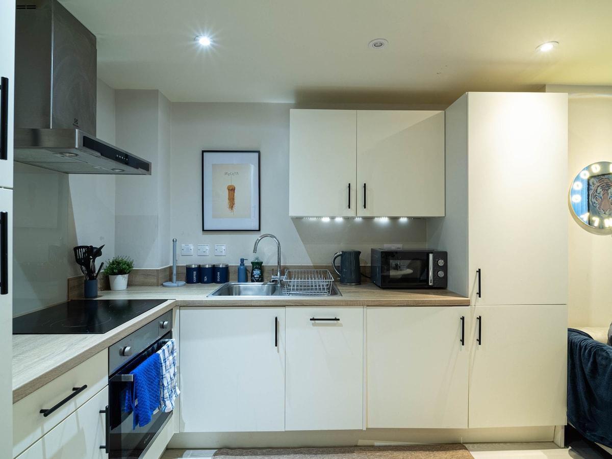 Modern 1-Bed Apartment near Leeds Arena5
