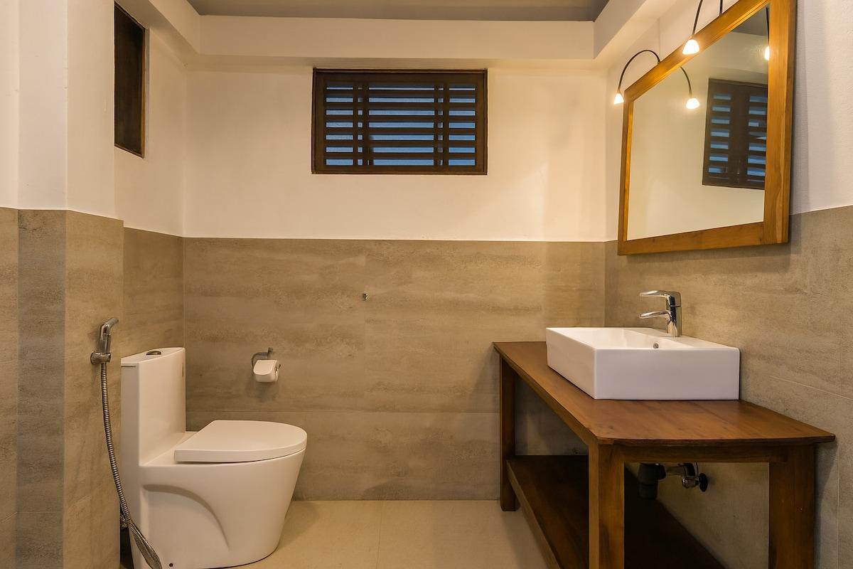 Bentota Luxe Colonial Room4