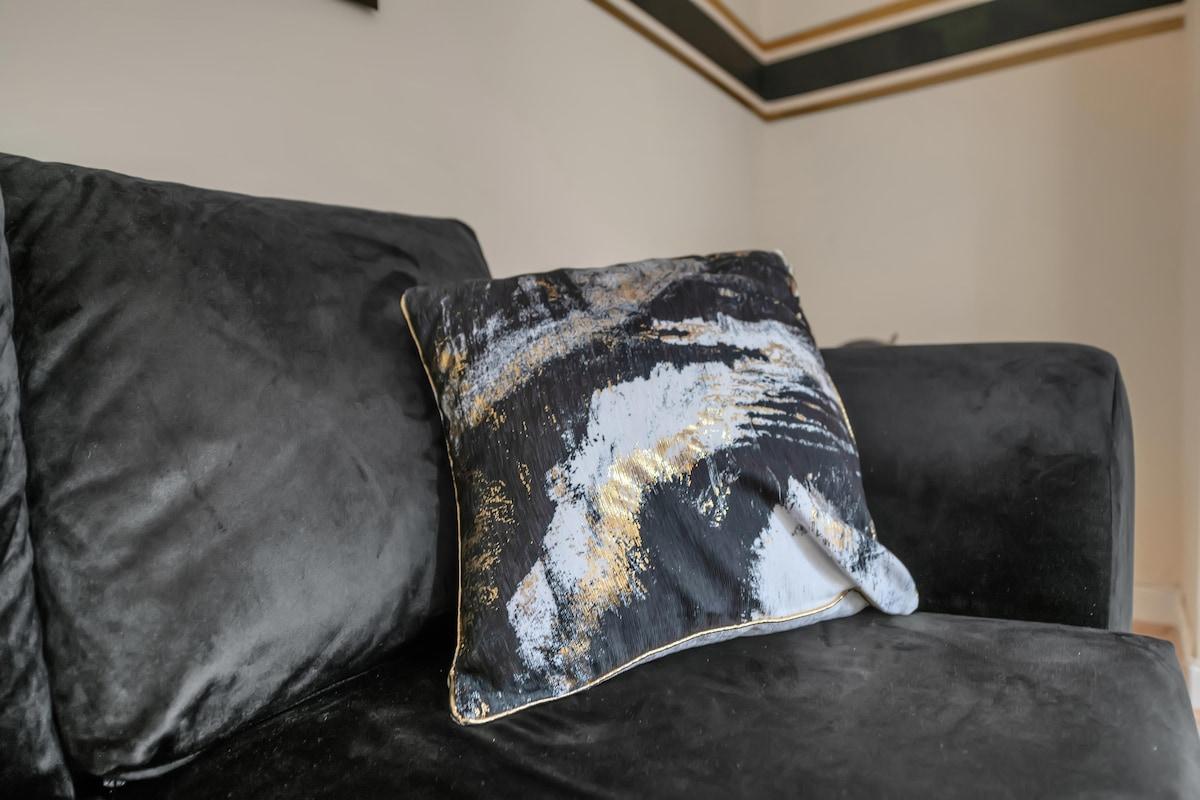 Contractors|Home from Home | 28% Off Monthly Stays6