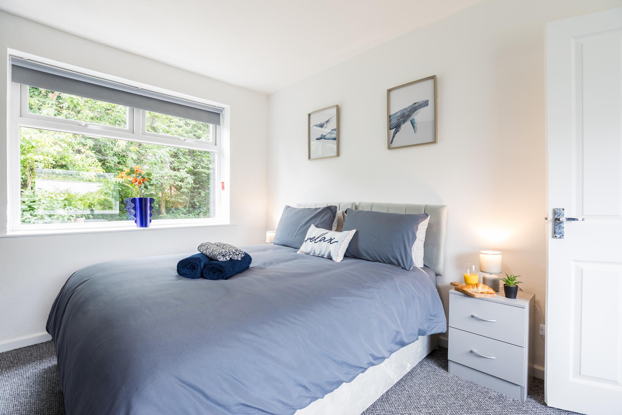 Bab's Bungalow- Home away from home, Sleeps 53
