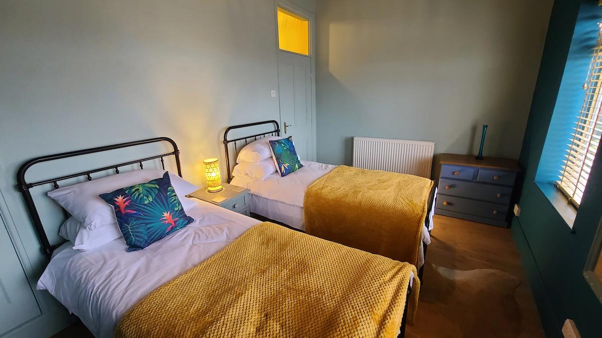 Paget Cottage3