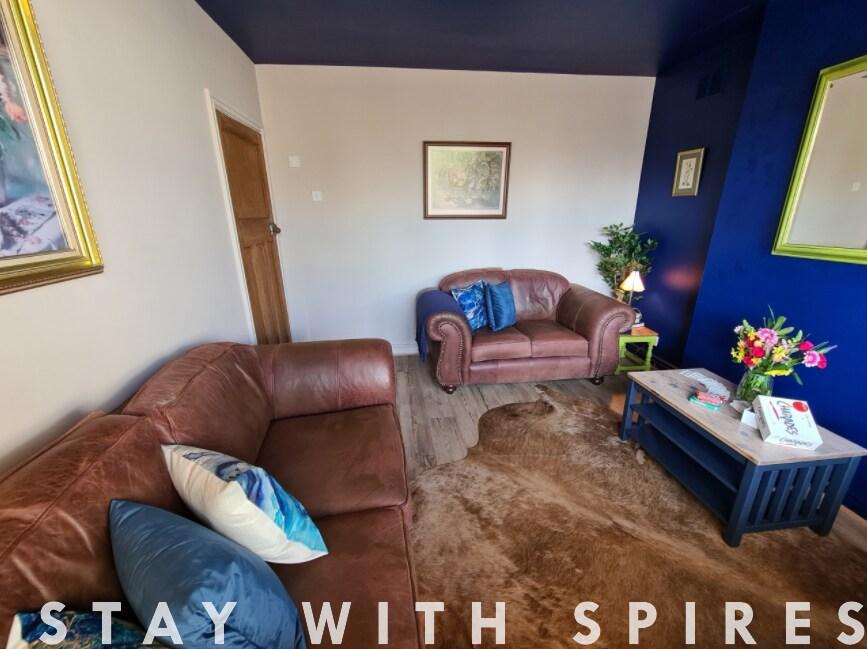 Rumer Hill House near McArthurGlen & Cannock Chase5
