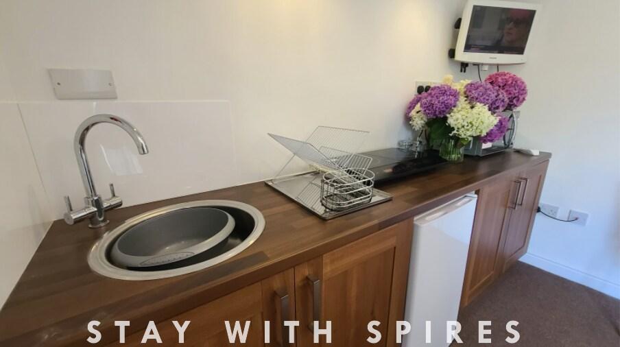 The Garden Room Studio apartment sleeps 24