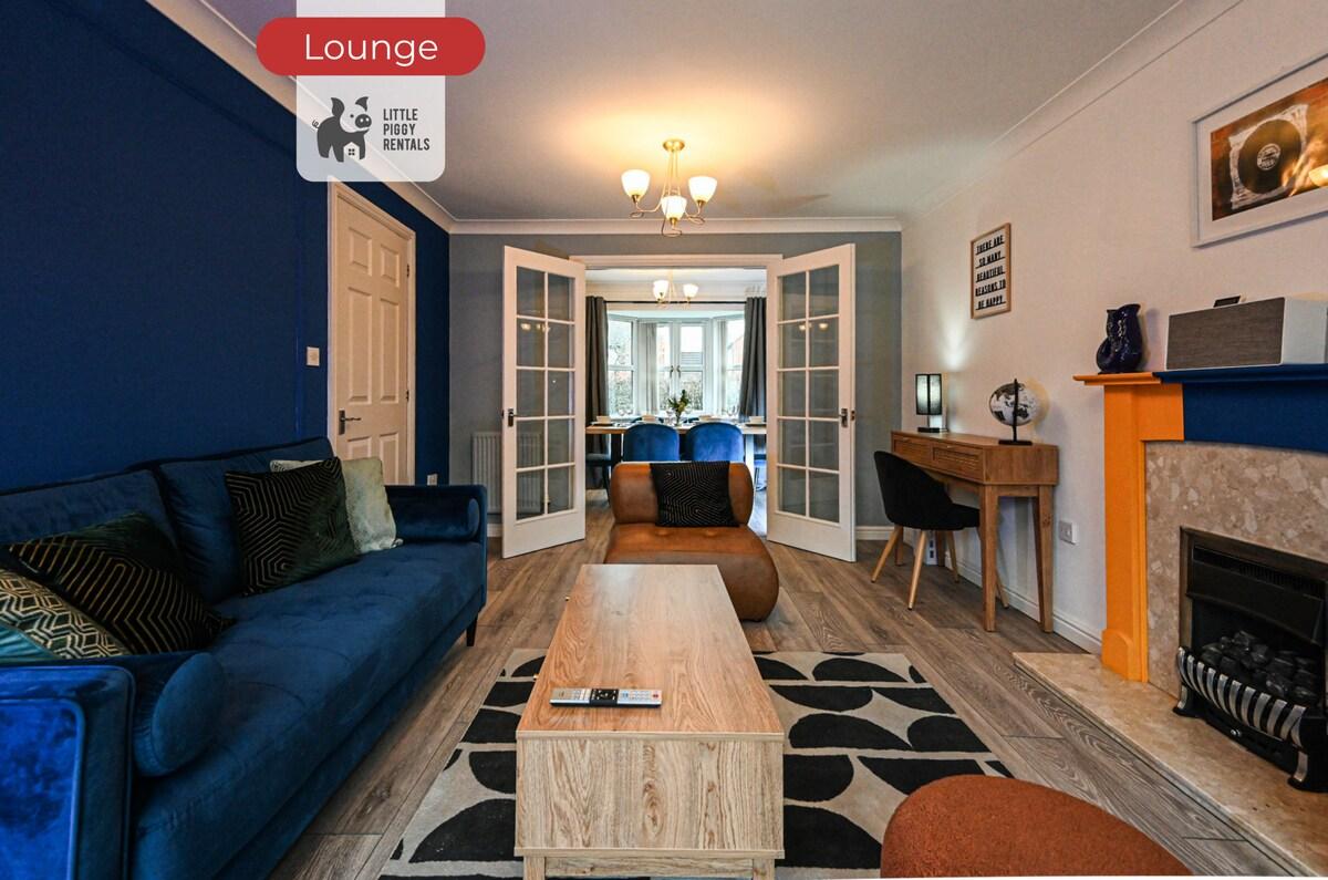 Spacious 4br House w/ 5 Beds, Fast Wi-Fi & Parking6