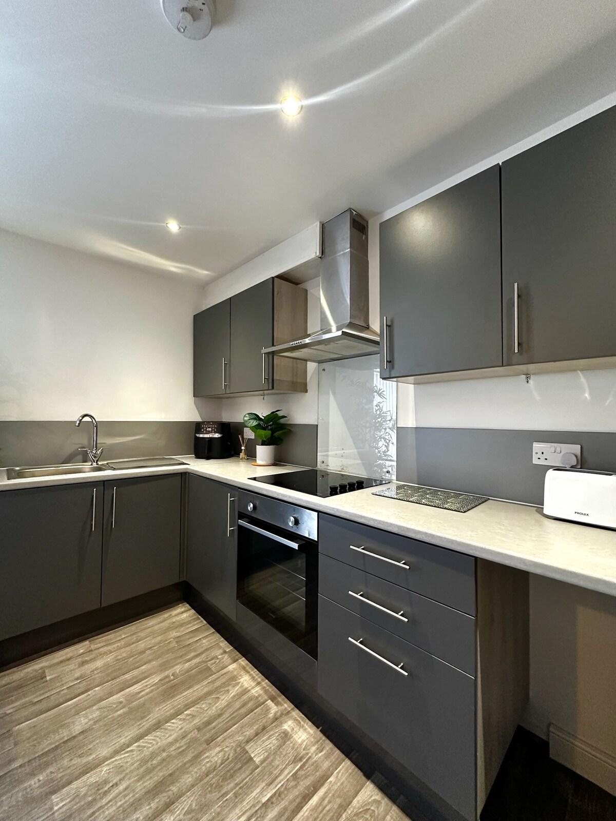 Ideal Wigan Base: 1BR for Cosy Stays3