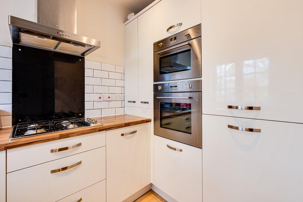 Cosy 2 Bedroom Home in Wigan6