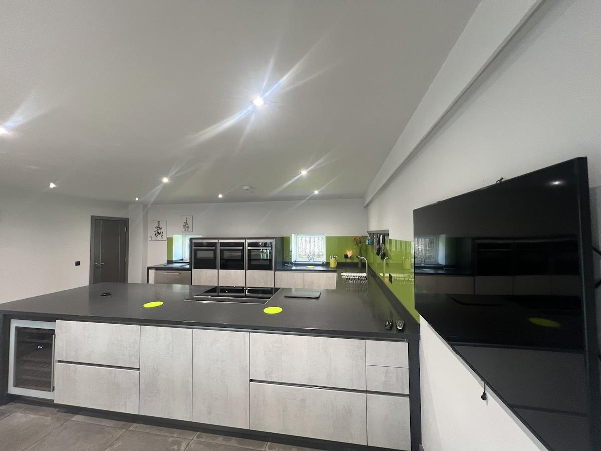 Silvercopse, An Oxfordshire Retreat- 6 bedrooms3