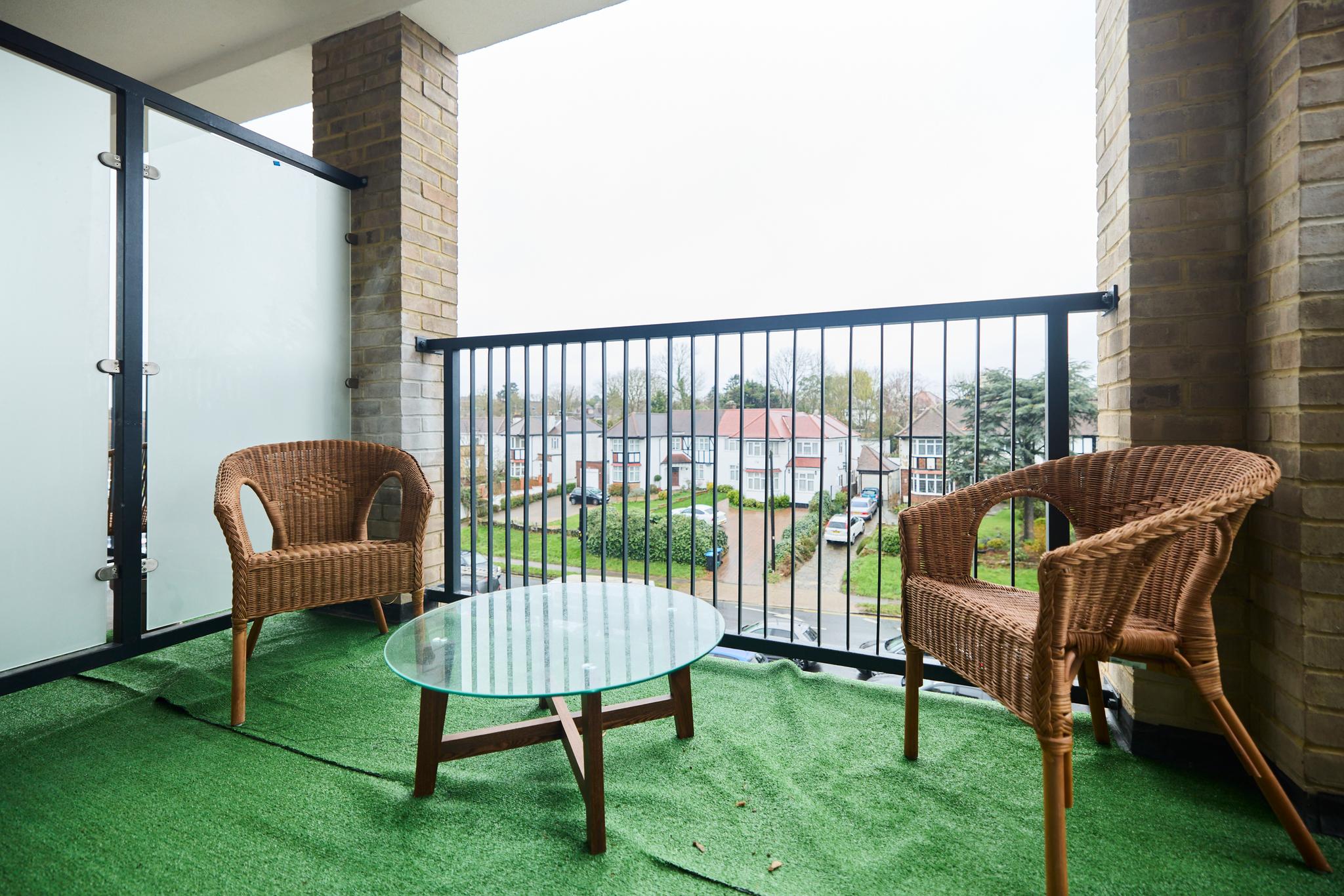 2-Bed Apartments a Short Walk to Wembley Stadium6