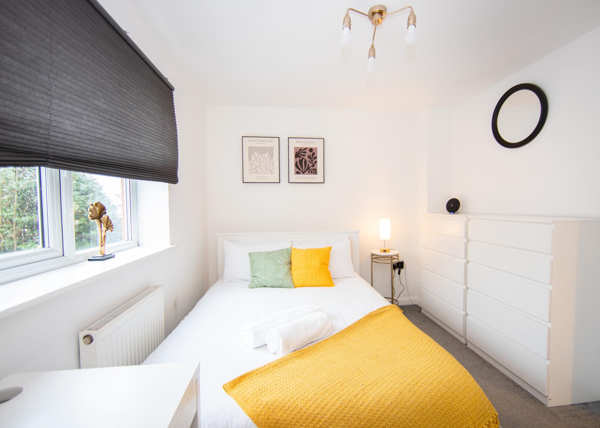 Stylish Town House - Located close to Derby centre2