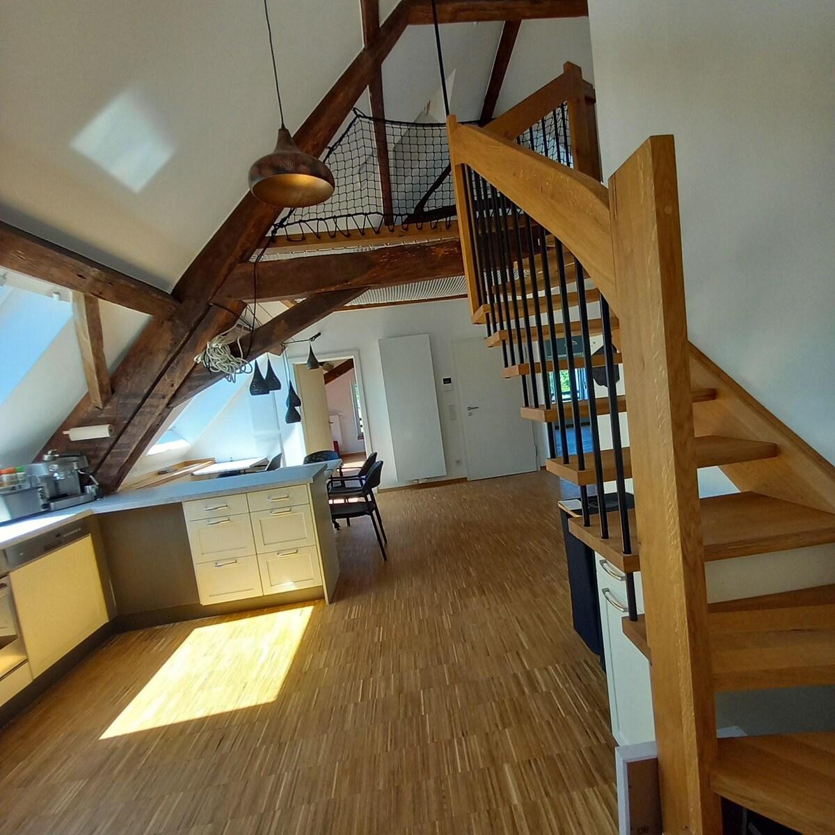 Cosy Eco Loft • 3BR/3BA, Balcony • High-speed Wifi3