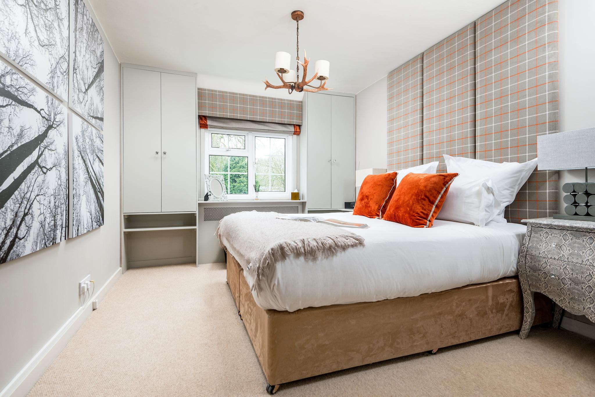 The Fox at Hurley - Delightful Property!2