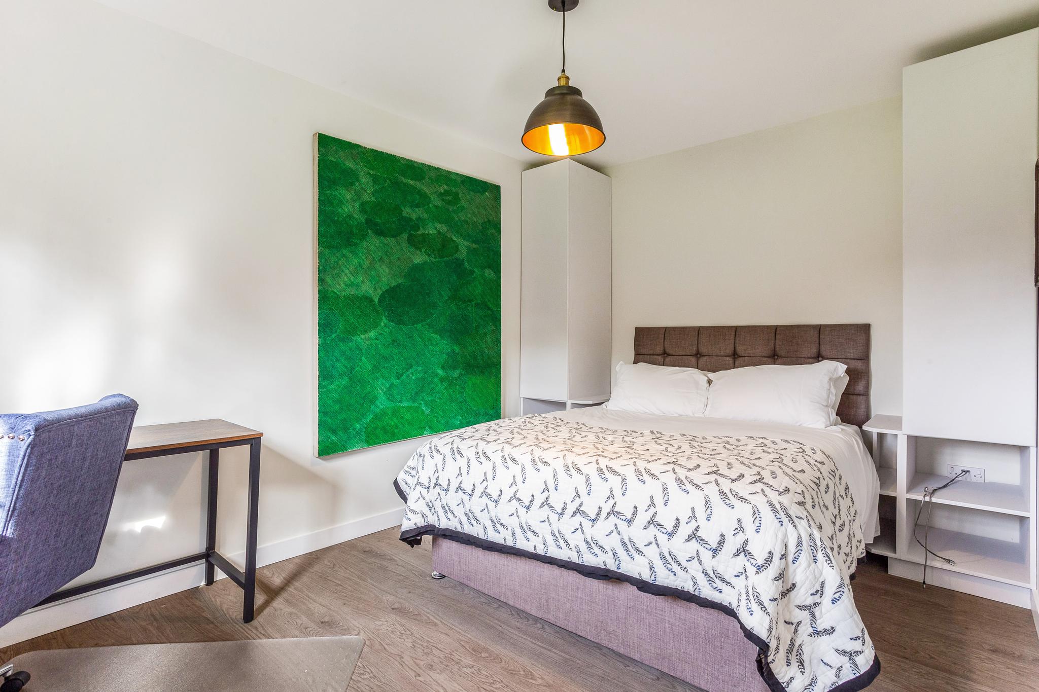 The Fox at Hurley - Delightful Property!3