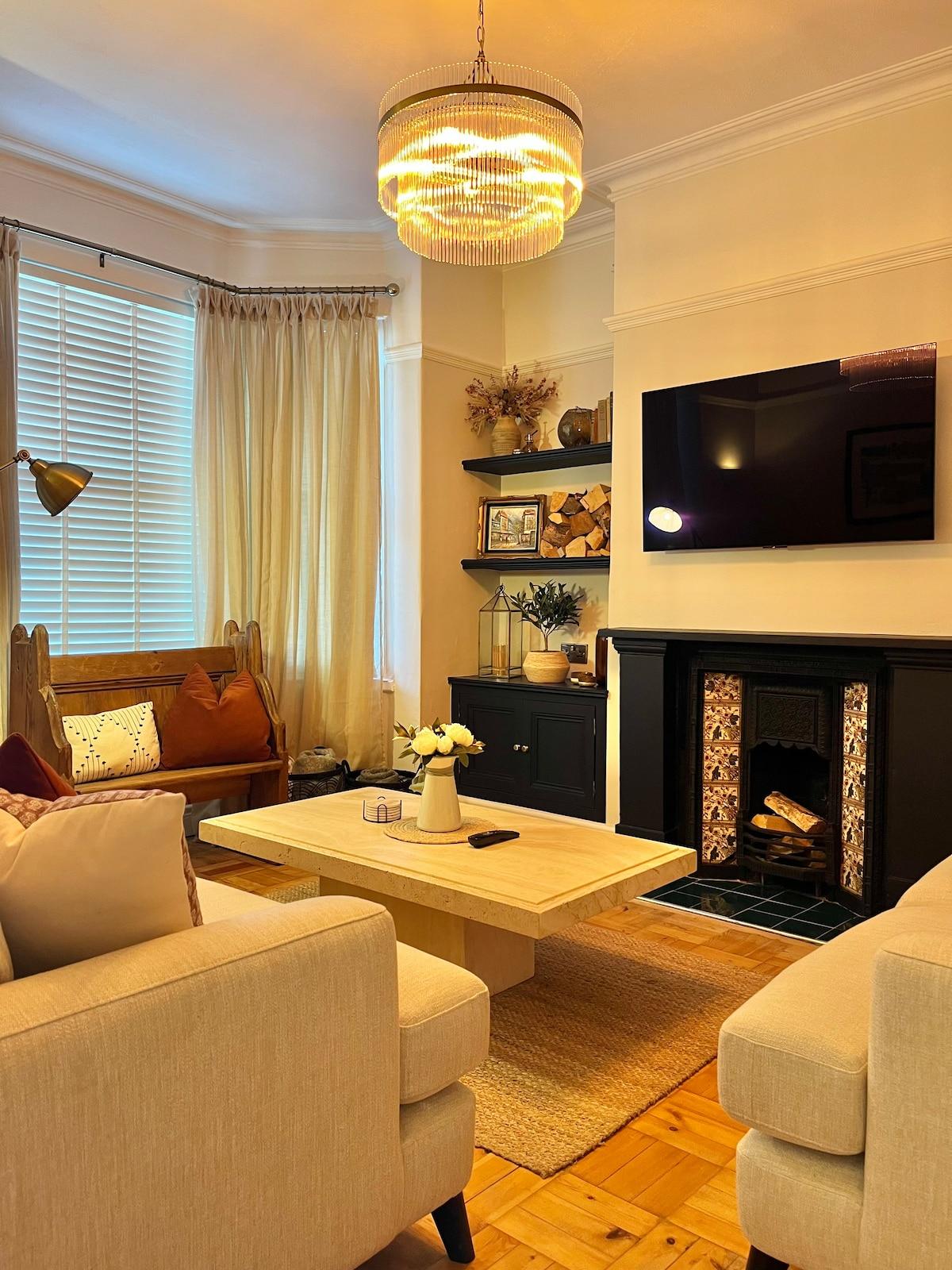 Chester Gem: Charming 3BR Home with Garden2