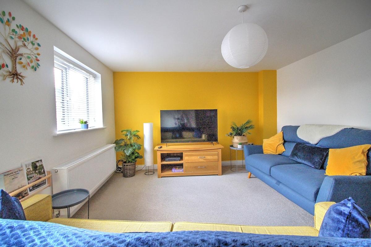 Newcastle Stay For Workers & Family |Free Parking4